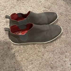 Olukai Women's Waipahe Bootie size 7.5